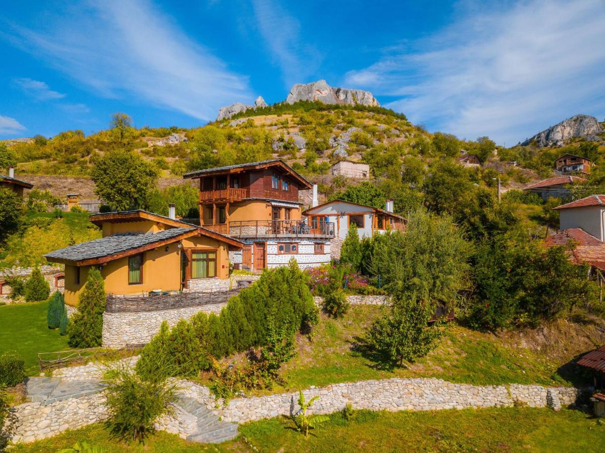 Eco Village Under The Cliffs Ilindentsi Exteriér fotografie