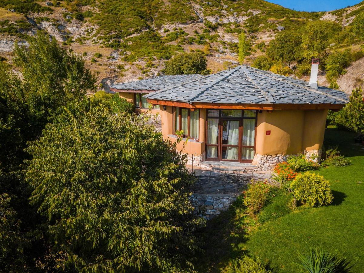 Eco Village Under The Cliffs Ilindentsi Exteriér fotografie