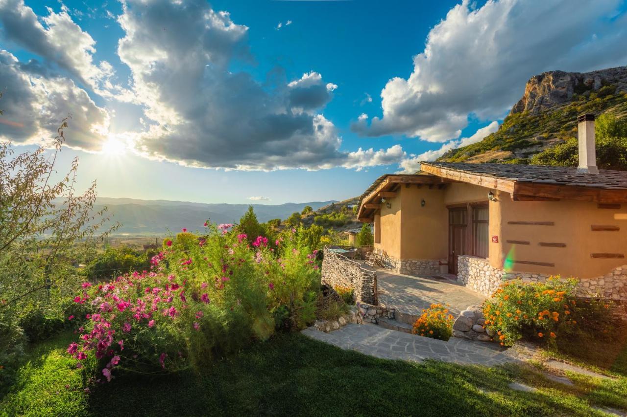 Eco Village Under The Cliffs Ilindentsi Exteriér fotografie