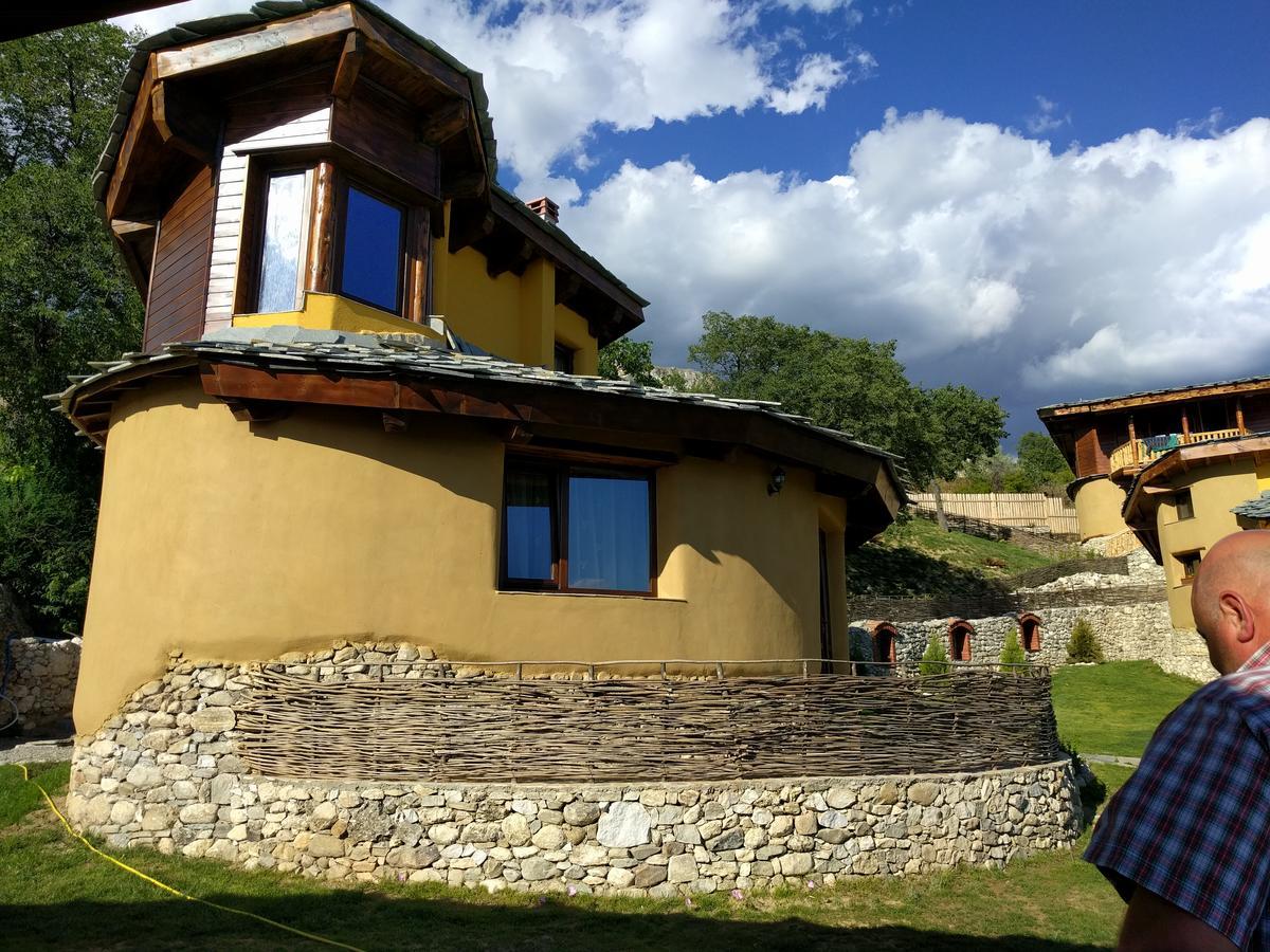 Eco Village Under The Cliffs Ilindentsi Exteriér fotografie