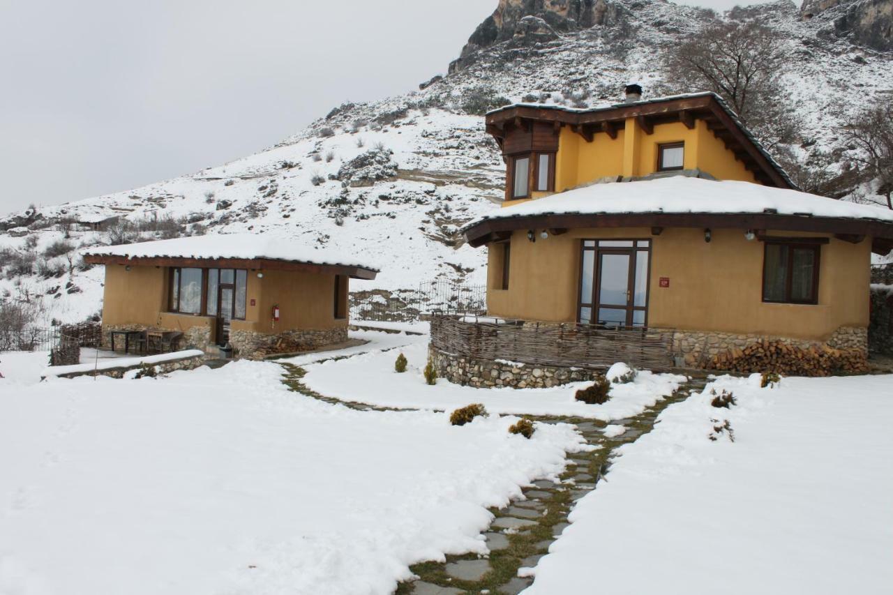 Eco Village Under The Cliffs Ilindentsi Exteriér fotografie