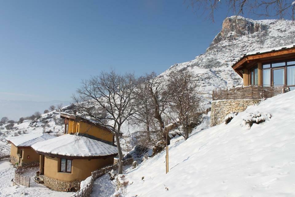 Eco Village Under The Cliffs Ilindentsi Exteriér fotografie